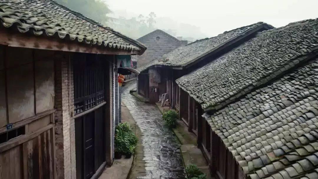 “三步走”助推“安心托幼”